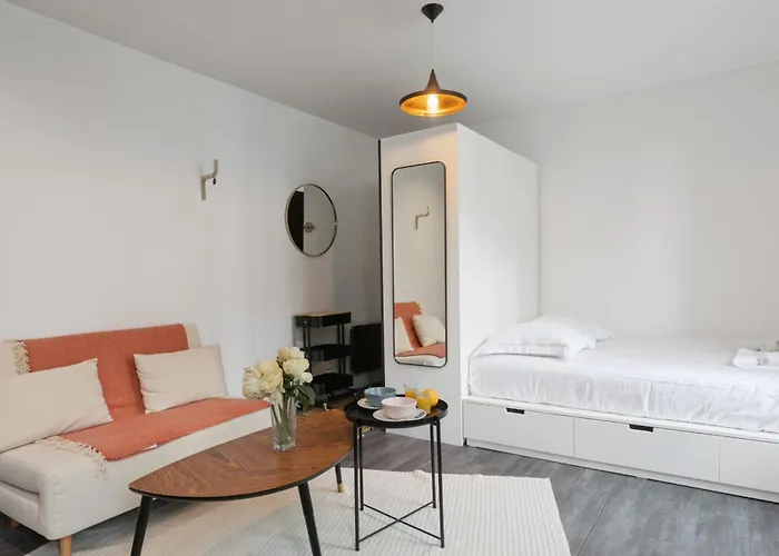 Bon'air - Welkeys Apartament